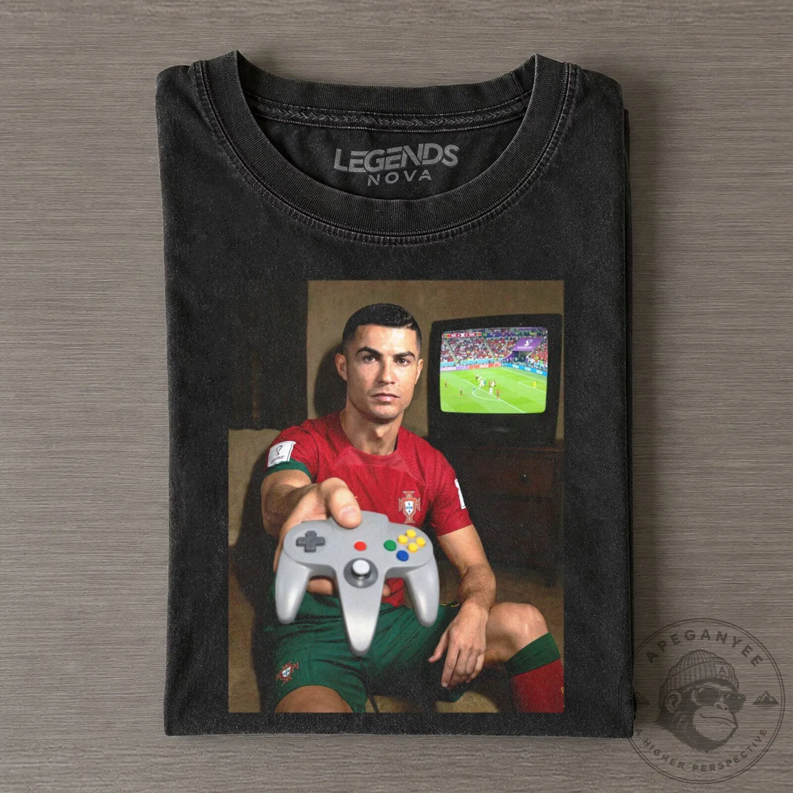 Cristiano Ronaldo Playing Video Games Funny Graphic T-Shirt