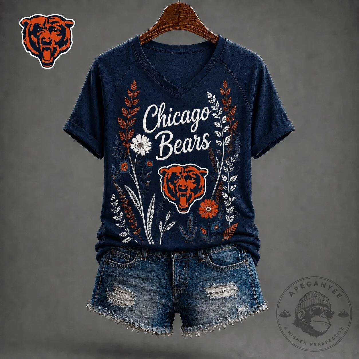Chicago Bears Floral Garden V-Neck Short Sleeve T-Shirt
